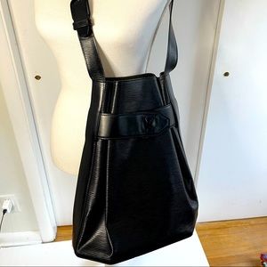 Louis Vuitton Epi Sac Depaule Black Leather Shoulder Bag